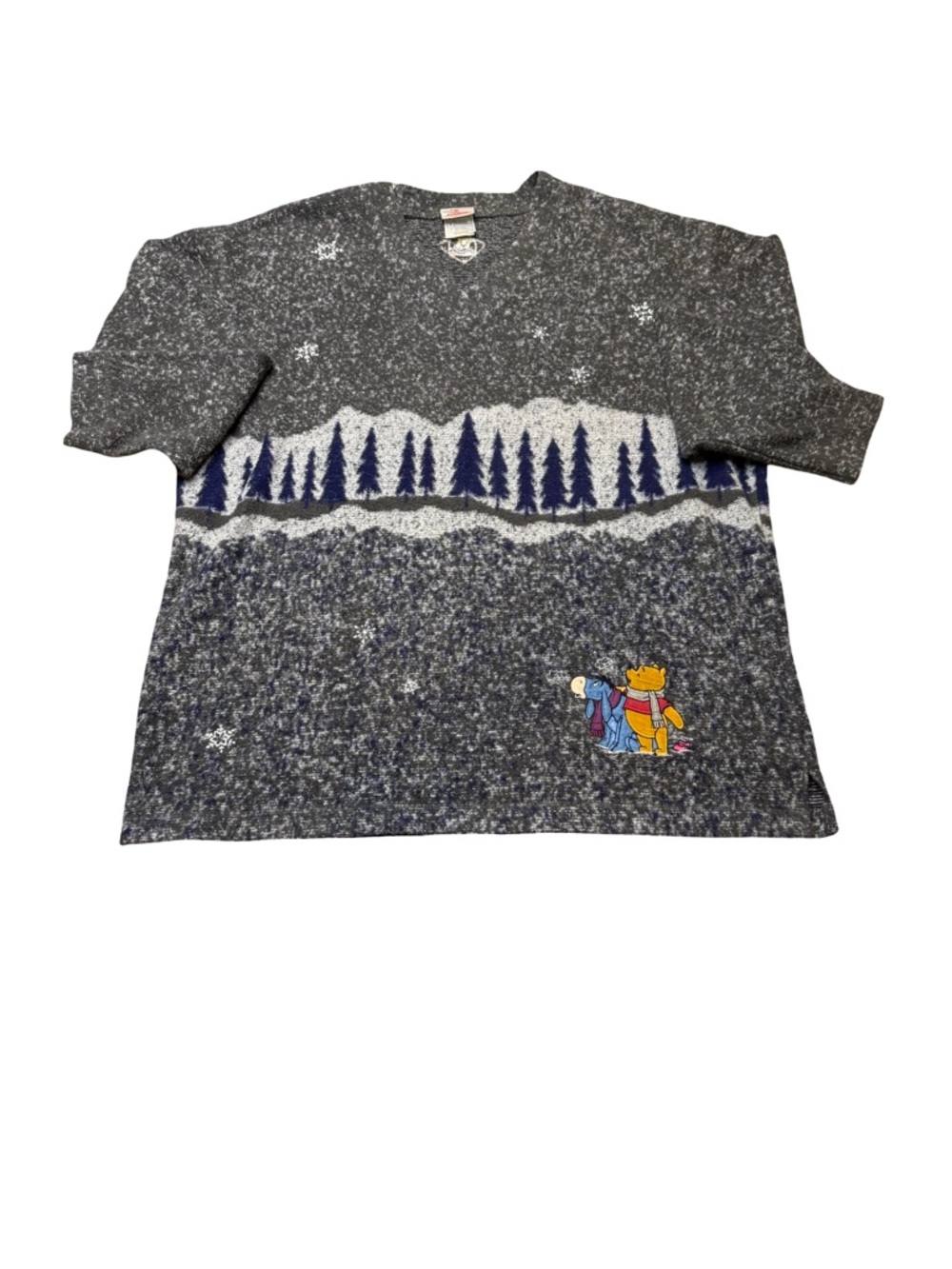 ✨ Vintage Disney Winnie the Pooh Snowy Scene‎ Sweater Large ✨